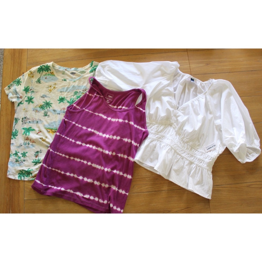Plus size (3) Piece Top Bundle Lot XXL 2 X Preowned NWT